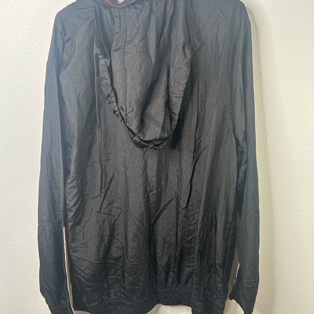 Vtg Umbro Windbreaker Half Zip Pullover With Zip In Hood Size XL - Picture 9 of 11